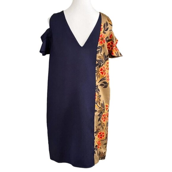 MSGM MILANO NAVY TAN FLORAL-TRIM HAMMERED SATIN COLD SHOULDER MINI SHIFT DRESS - Picture 4 of 9